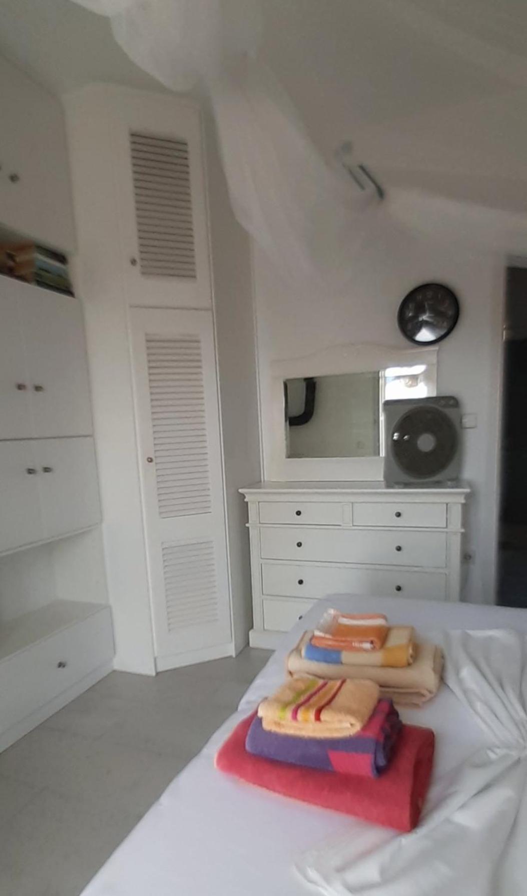 Haus Asterakia Appartement Aliko Beach Buitenkant foto